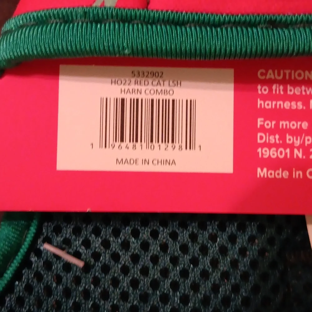Cat vest harness and leash set Christmas theme